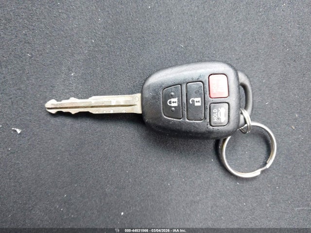 JF1ZNAA13F8707504 Scion FR-S