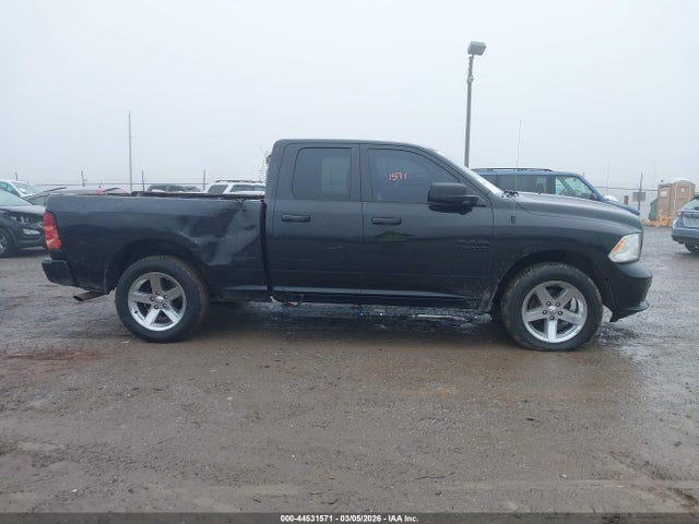 Продажа на аукционе авто 2017 Ram 1500 Express  4x4 6'4 Box, vin: 1C6RR7FG7HS861872, номер лота: 44531571