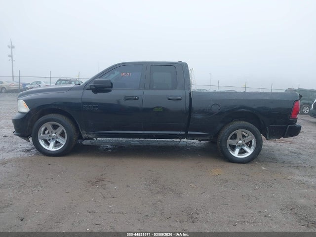 Продажа на аукционе авто 2017 Ram 1500 Express  4x4 6'4 Box, vin: 1C6RR7FG7HS861872, номер лота: 44531571