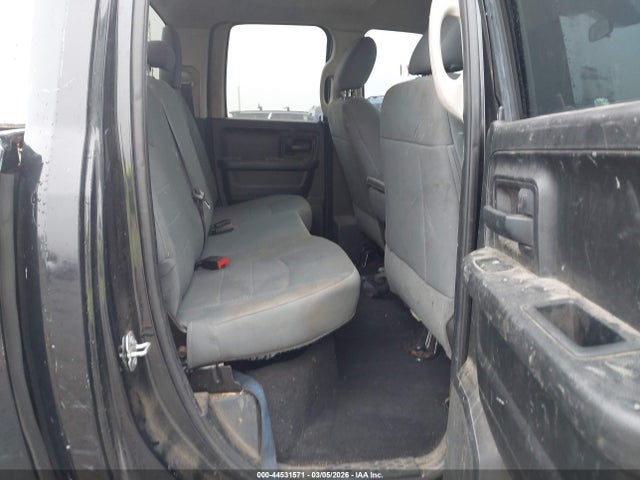 Продажа на аукционе авто 2017 Ram 1500 Express  4x4 6'4 Box, vin: 1C6RR7FG7HS861872, номер лота: 44531571
