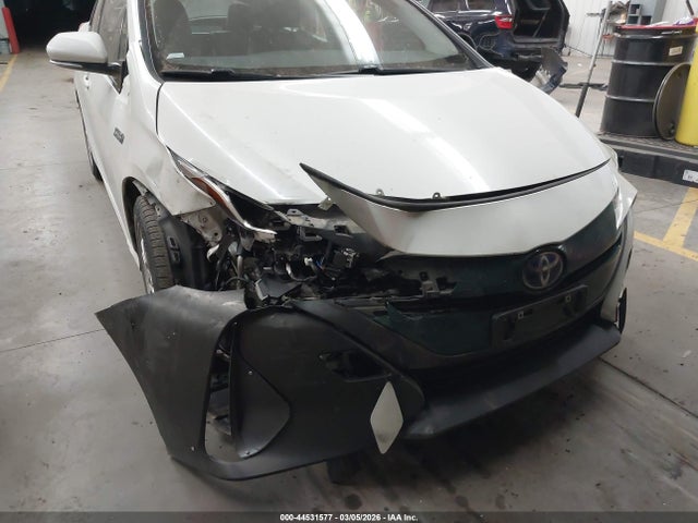44531577 :رقم المزاد ، JTDKARFP8J3072546 vin ، 2018 Toyota Prius Prime Premium مزاد بيع