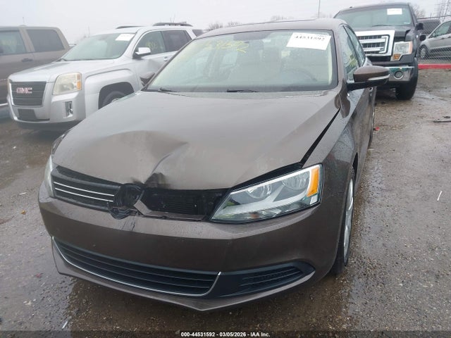 Продаж на аукціоні авто 2013 Volkswagen Jetta 2.5l Se, vin: 3VWDX7AJ8DM443218, номер лоту: 44531592