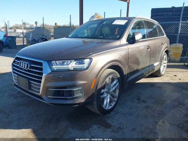 44531593 :رقم المزاد ، WA1VAAF72HD030399 vin ، 2017 Audi Q7 3.0t Premium مزاد بيع