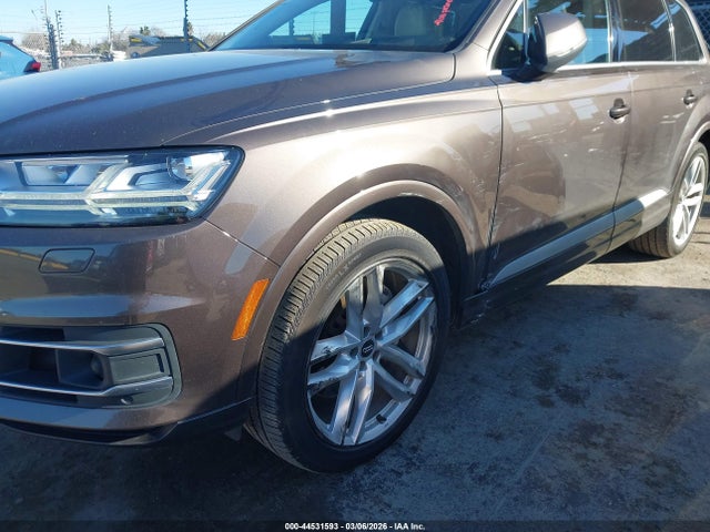 44531593 :رقم المزاد ، WA1VAAF72HD030399 vin ، 2017 Audi Q7 3.0t Premium مزاد بيع