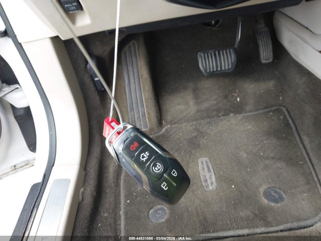 Lincoln MKZ 2016 3LN6L2G91GR600257 Image 11