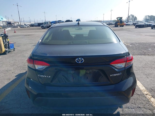 Toyota Corolla Hybrid Le 2022 JTDEAMDE5NJ044142 Image 17