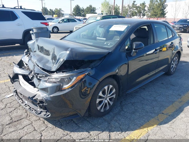 Toyota Corolla Hybrid Le 2022 JTDEAMDE5NJ044142 Image 2