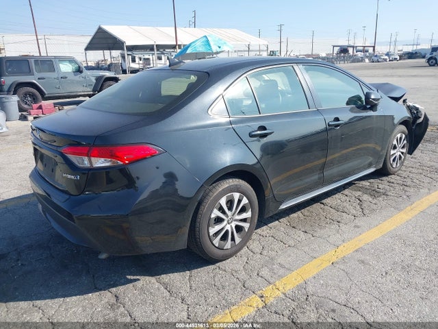 Toyota Corolla Hybrid Le 2022 JTDEAMDE5NJ044142 Image 4