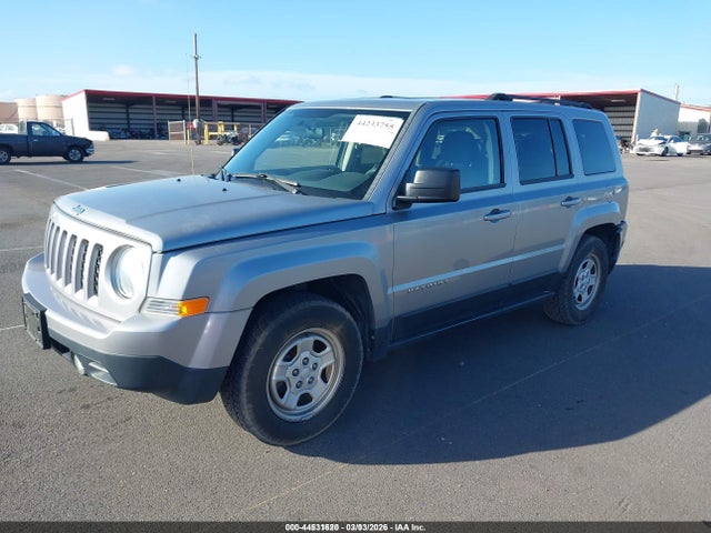 Jeep Patriot Sport 2015 1C4NJPBA3FD318178 Image 2