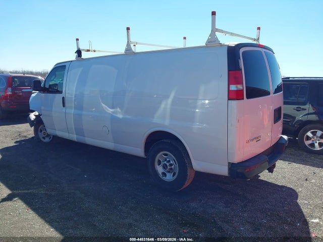 44531646 :رقم المزاد ، 1GTZ7HFG2G1306076 vin ، 2016 Gmc Savana 3500 مزاد بيع