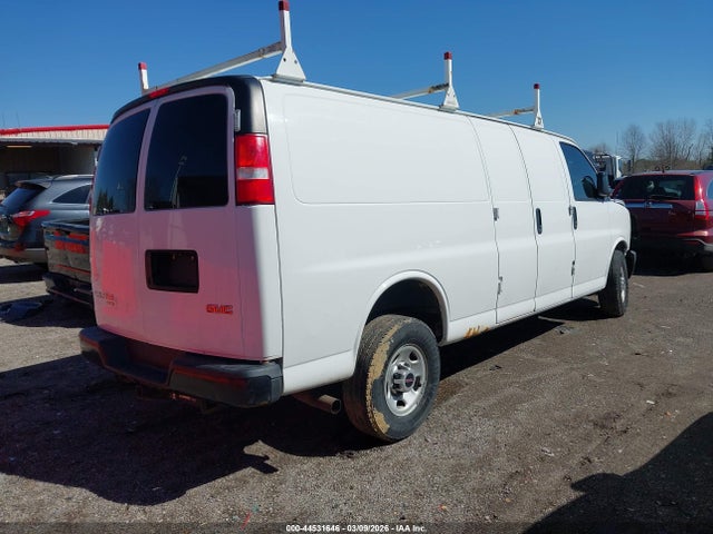 44531646 :رقم المزاد ، 1GTZ7HFG2G1306076 vin ، 2016 Gmc Savana 3500 مزاد بيع