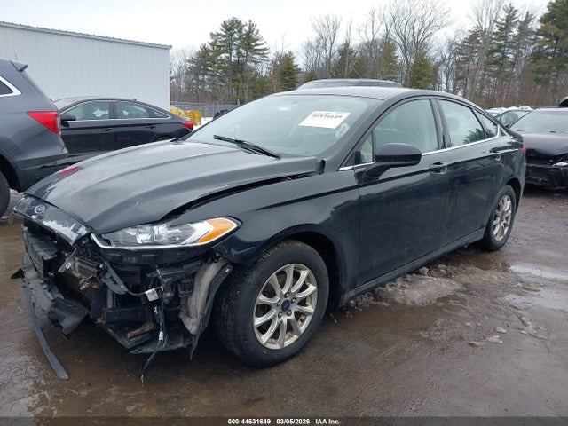 Ford FUSION S 2016 3FA6P0G79GR348162 Image 2