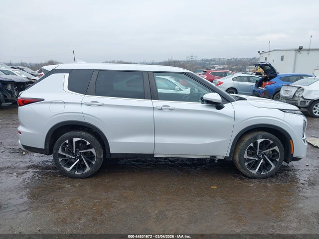 2023 Mitsubishi Outlander Se 2.5 S-awc მანქანა იყიდება აუქციონზე, vin: JA4J4UA89PZ052909, აუქციონის ნომერი: 44531672