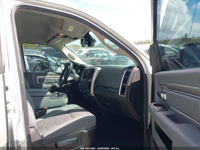 44531683 :رقم المزاد ، 1C6RR7TT4KS566950 vin ، 2019 Ram 1500 Classic Big Horn  4x4 6'4 Box مزاد بيع