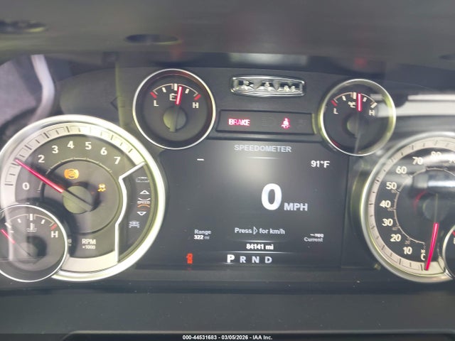 44531683 :رقم المزاد ، 1C6RR7TT4KS566950 vin ، 2019 Ram 1500 Classic Big Horn  4x4 6'4 Box مزاد بيع