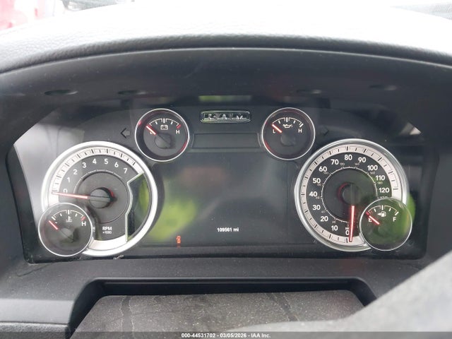 44531702 :رقم المزاد ، 3C6JR7CT3FG572586 vin ، 2015 Ram 1500 Sport مزاد بيع