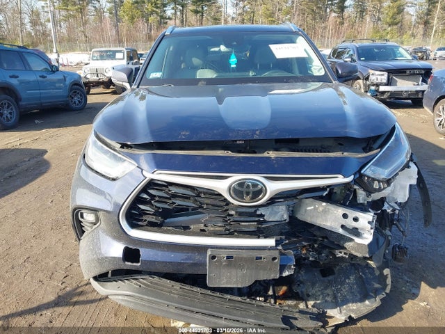Toyota Highlander Xle 2021 5TDGZRBH4MS544564 Image 13