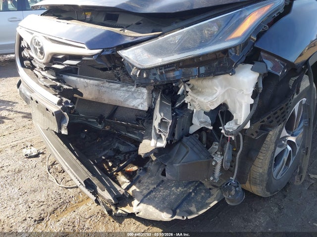 Toyota Highlander Xle 2021 5TDGZRBH4MS544564 Image 18