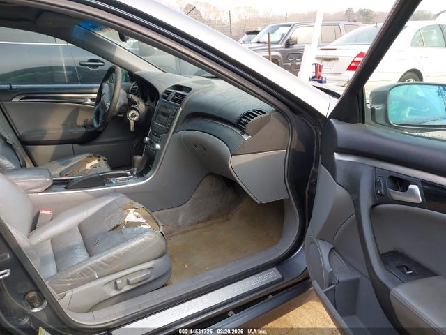 2005 Acura Tl მანქანა იყიდება აუქციონზე, vin: 19UUA66275A062640, აუქციონის ნომერი: 44531725