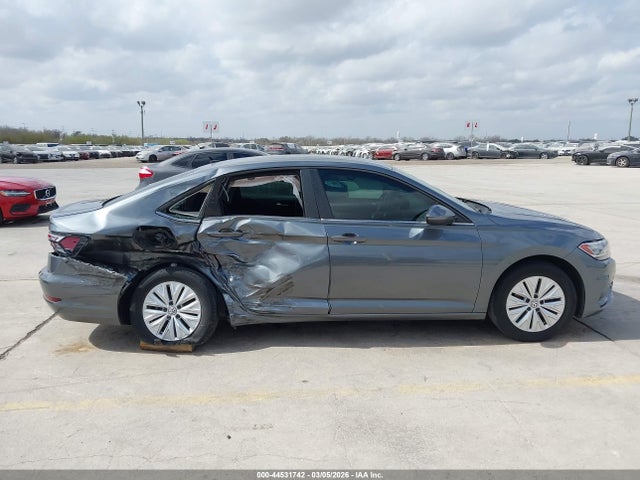 Продаж на аукціоні авто 2019 Volkswagen Jetta 1.4t R-line/1.4t S/1.4t Se, vin: 3VWC57BU2KM182871, номер лоту: 44531742