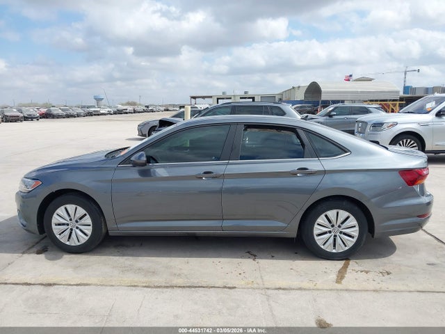 Продаж на аукціоні авто 2019 Volkswagen Jetta 1.4t R-line/1.4t S/1.4t Se, vin: 3VWC57BU2KM182871, номер лоту: 44531742