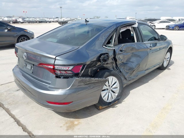 Продаж на аукціоні авто 2019 Volkswagen Jetta 1.4t R-line/1.4t S/1.4t Se, vin: 3VWC57BU2KM182871, номер лоту: 44531742