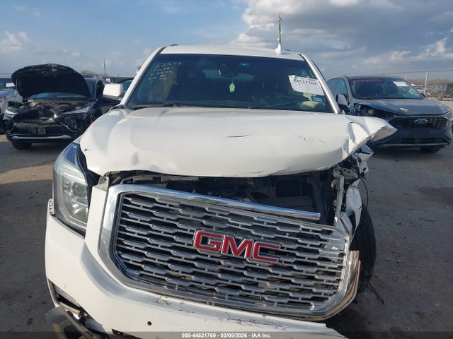 Aukcja sprzedaży 2018 Gmc Yukon Xl Denali, vin: 1GKS1HKJ0JR233338, numer aukcji: 44531769