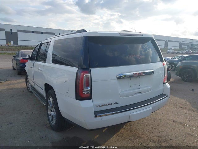 Aukcja sprzedaży 2018 Gmc Yukon Xl Denali, vin: 1GKS1HKJ0JR233338, numer aukcji: 44531769