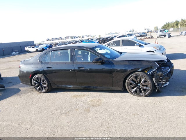 44531776 :رقم المزاد ، WBA23EH01SCU52684 vin ، 2025 Bmw 740i مزاد بيع