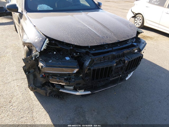 44531776 :رقم المزاد ، WBA23EH01SCU52684 vin ، 2025 Bmw 740i مزاد بيع
