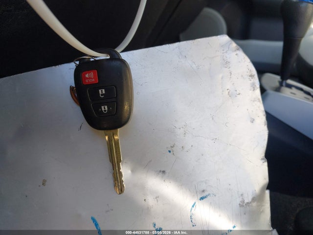 JTDKDTB36E1062378 Toyota Prius C One