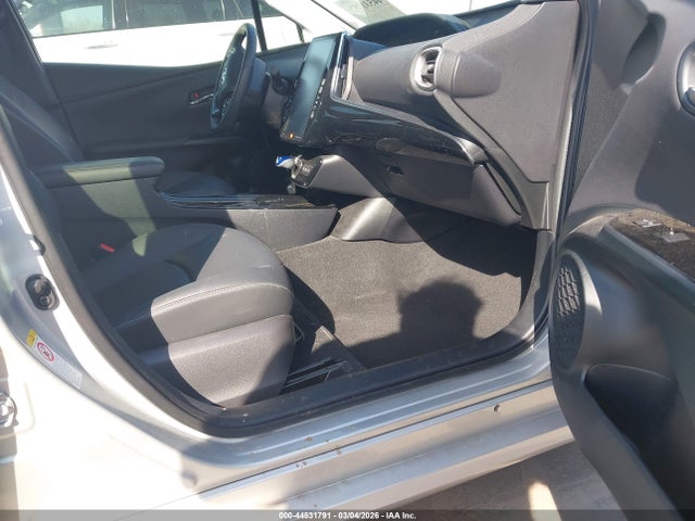 2022 TOYOTA PRIUS PRIME JTDKAMFP5N3206731 Photo 4