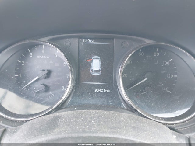 44531808 :رقم المزاد ، KNMAT2MV4HP592910 vin ، 2017 Nissan Rogue Sv مزاد بيع