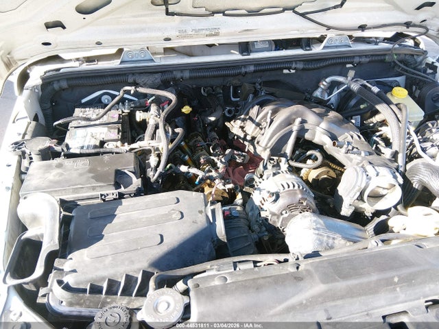 1C4BJWDG2FL609193 Jeep Wrangler Unlimited Sport