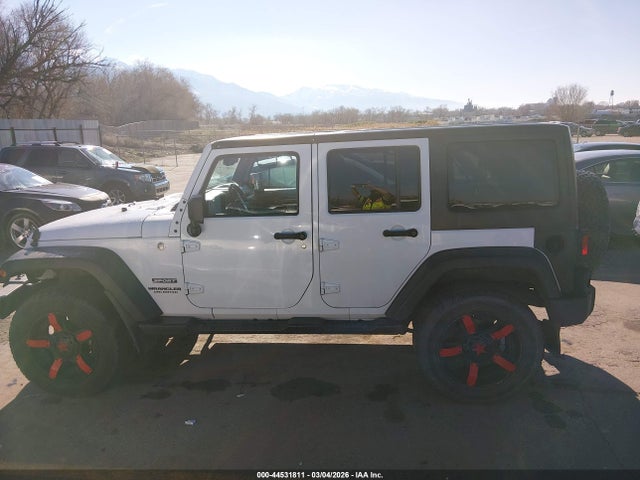 1C4BJWDG2FL609193 Jeep Wrangler Unlimited Sport
