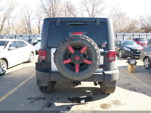 1C4BJWDG2FL609193 Jeep Wrangler Unlimited Sport