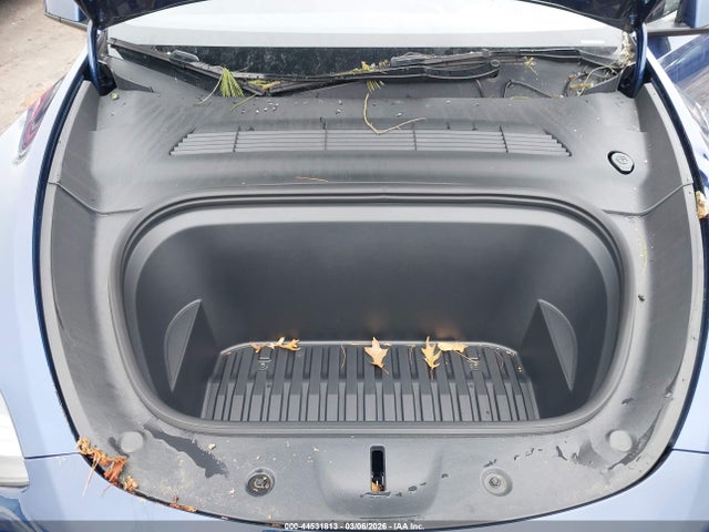 Продаж на аукціоні авто 2024 Tesla Model Y Long Range Dual Motor All-wheel Drive, vin: 7SAYGDEE3RA294650, номер лоту: 44531813