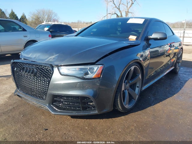 44531830 :رقم المزاد ، WUAC6AFR4EA900251 vin ، 2014 Audi Rs 5 4.2 مزاد بيع