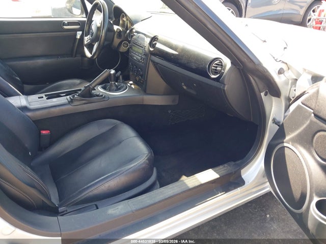 Продажа на аукционе авто 2007 Mazda Mx-5 Grand Touring, vin: JM1NC25F770129143, номер лота: 44531835