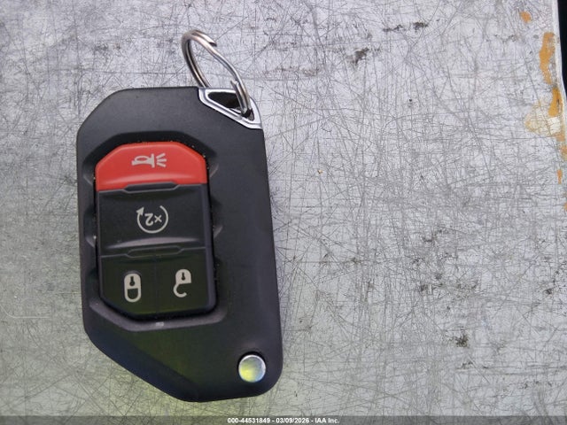 2021 JEEP WRANGLER UNLIMITED 1C4HJXDN7MW514154 Photo 10