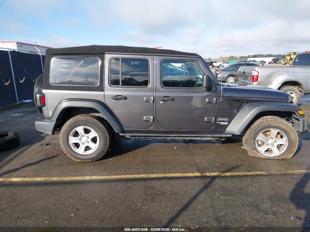 Продажа на аукционе авто 2021 Jeep Wrangler Unlimited Sport S 4x4, vin: 1C4HJXDN7MW514154, номер лота: 44531849