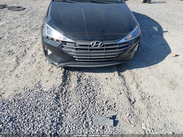 Продажа на аукционе авто 2019 Hyundai Elantra Se, vin: 5NPD74LF5KH405748, номер лота: 44531861