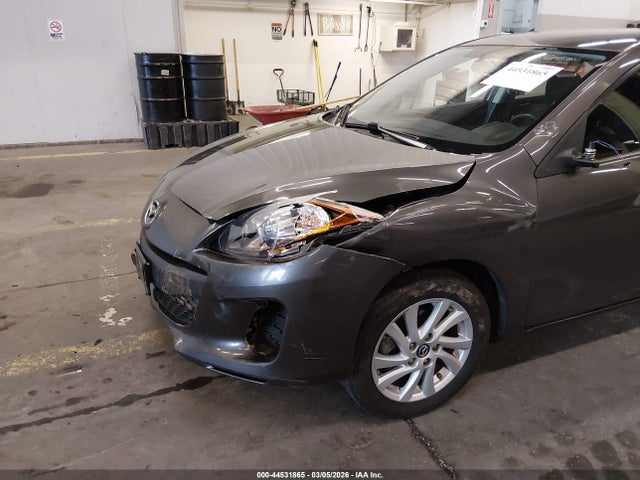 Продаж на аукціоні авто 2013 Mazda Mazda3 I Touring, vin: JM1BL1VP0D1785051, номер лоту: 44531865