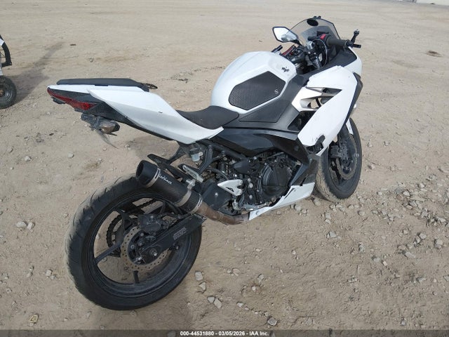 2023 KAWASAKI EX400 JKAEXKH17PDAR7448 Photo 3