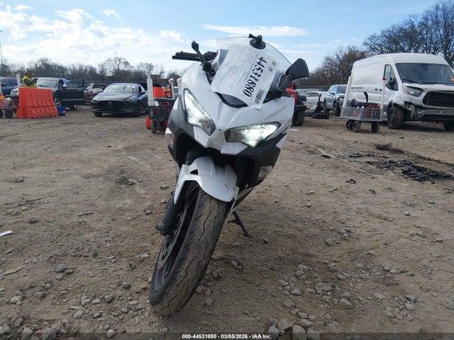 2023 KAWASAKI EX400 JKAEXKH17PDAR7448 Photo 4