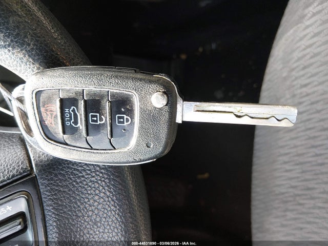 Продажа на аукционе авто 2018 Hyundai Santa Fe Sport 2.4l, vin: 5XYZT3LB0JG559380, номер лота: 44531890