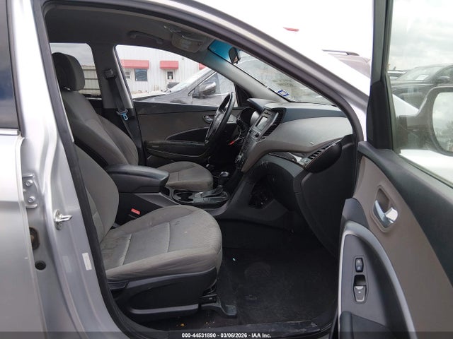 Продажа на аукционе авто 2018 Hyundai Santa Fe Sport 2.4l, vin: 5XYZT3LB0JG559380, номер лота: 44531890