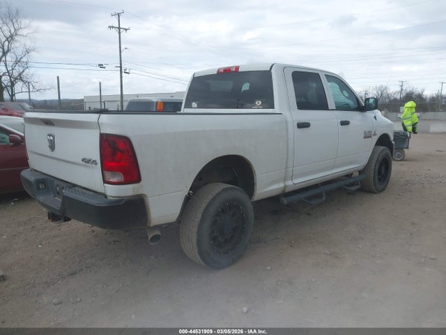 Aukcja sprzedaży 2014 Ram 2500 Tradesman, vin: 3C6UR5CL5EG235109, numer aukcji: 44531909