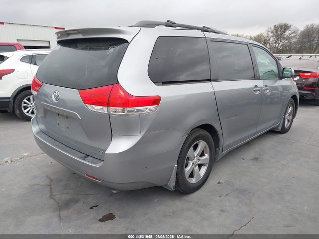 2012 TOYOTA SIENNA 5TDKK3DC6CS276032 Photo 3