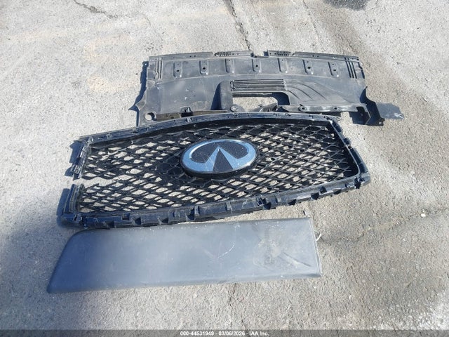 44531949 :رقم المزاد ، 3PCAJ5BA8NF118858 vin ، 2022 Infiniti Qx50 Luxe مزاد بيع